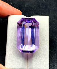 NATURAL PURPLE AMETHYST LOOSE GEMSTONE - 39.20 CTS , 26*17*12 MM