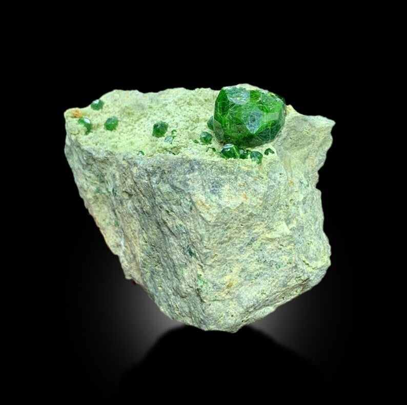 Demantoid Garnet, Green Garnet, Garnet Crystals, Demantoid Garnet Specimen, Crystal Cluster, Mineral Specimen, Garnet on matrix, 228 gram