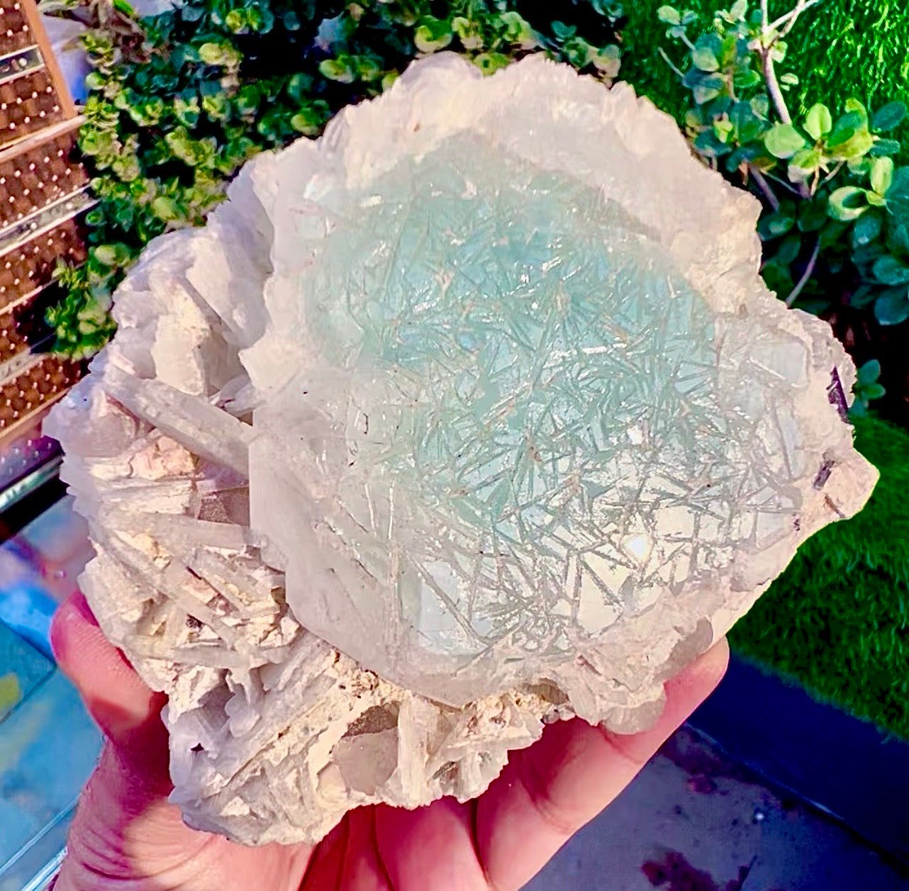 Beryl var AquaMorganite wity Cleavlandite Albite from Afghanistan, 578 gram