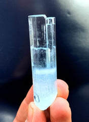 Enhydro Transparent Gem Grade Sky Blue Color Aquamarine Crystal, Raw Mineral, Aquamarine Gemstone, Aquamarine Specimen - 38 gram