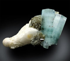 Aquamarine Crystals, Aquamarine Cluster, Aquamarines with Mica and Feldspar, Aquamarine Specimen from Skardu Pakistan, 96 g , 73*51 mm