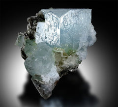 Aquamarine Crystals Cluster Specimen with Mica from Gilgit Pakistan - 514 g, 97*98*56 mm