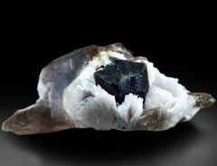 Blue Cap Tourmaline Crystal with Quartz, Natural Tourmaline, Tourmaline Stone, Fine Mineral, Tourmaline From Paprok - 847g, 142*112 mm