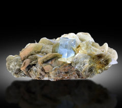 Natural Blue Color Aquamarine Crystals with Fluorite and Muscovite Mica, Aquamarine Specimen, Raw Mineral, Mineral Specimen - 708 gram