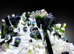 Bicolor Tourmaline Crystals, Blue Tourmalines, Green Tourmaline Specimen, Tourmaline Cluster, Tourmalines on matrix, 260 g , 112*93 mm