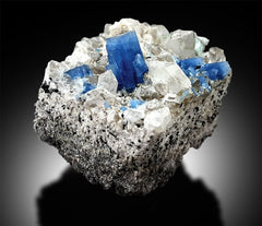 Blue Aquamarine, Natural Aquamarine, Topaz Crystal, Fluorite and Quartz Specimen, Fine Minerals, Aquamarine For Sale 522 Gram