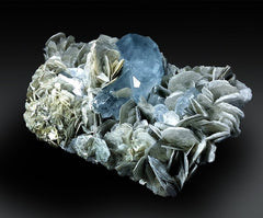 Natural Aquamarine Crystals with Muscovite Mica, Aquamarine Specimen, Aquamarine Cluster, Aquamarine Bunch, Mineral Specimen, 516 G