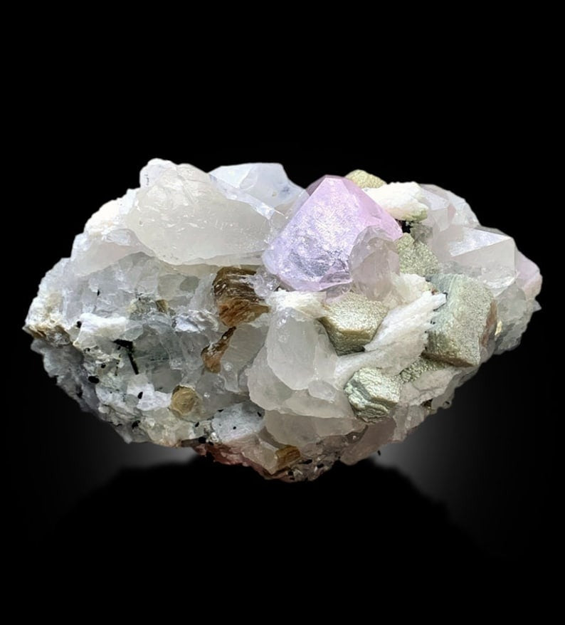 Pink Morganite Crystal with Quartz Cluster on matrix from Skardu Pakistan, 619 gram