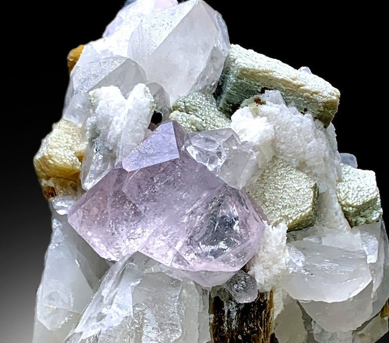 Pink Morganite Crystal with Quartz Cluster on matrix from Skardu Pakistan, 619 gram
