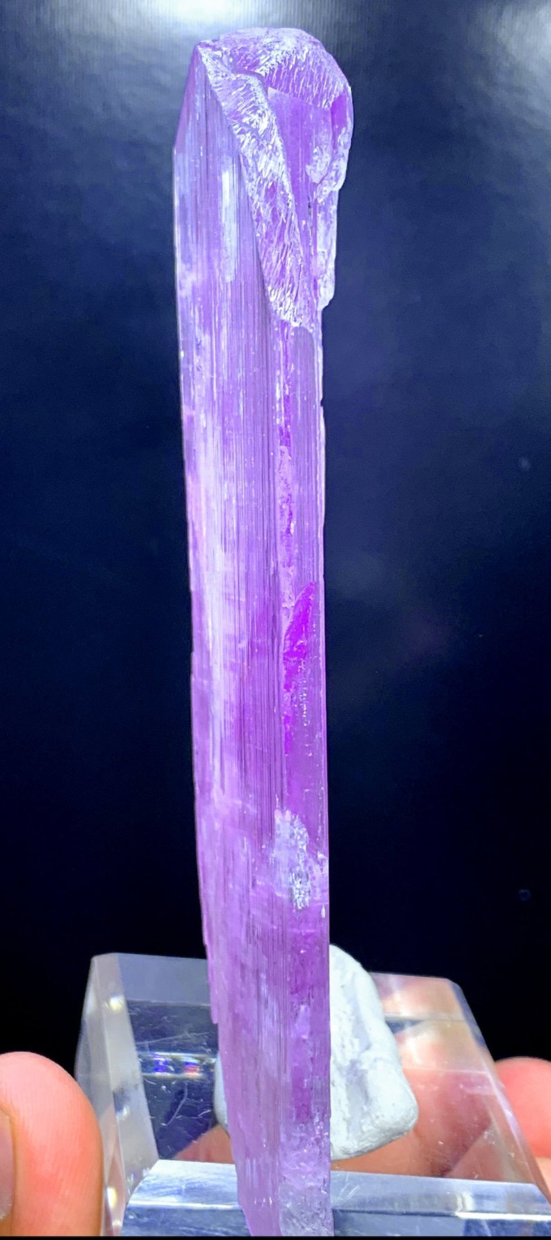Pink Kunzite Crystal, Natural Kunzite Crystal, Kunzite stone, Kunzite Gemstone, Kunzite for sale, Raw Kunzite, Healing Crystal, 185 g