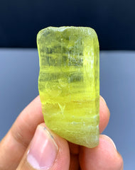 Gemmy Yellow Heliodor var Beryl Crystal from Pakistan - 22 gram