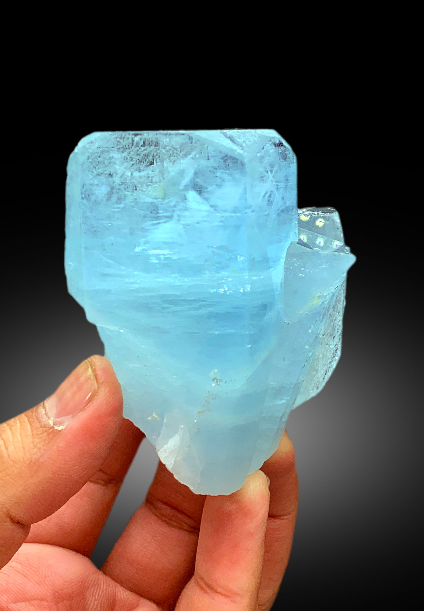 Natural Sky Blue Color Aquamarine Crystal, Aquamarine Specimen, Aquamarine from Nagar Mine Skardu Pakistan - 347 gram