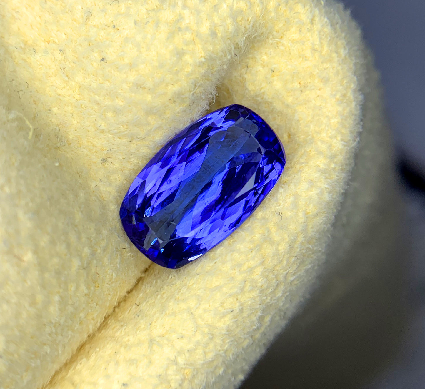Vivid Blue Color Tanzanite Gemstone, Tanzanite Faceted Cut Stone, Gemstone Jewelry - 6.20 CT