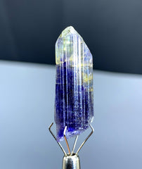 Natural Bicolor Tanzanite Crystal from Tanzania - 32.15 cts
