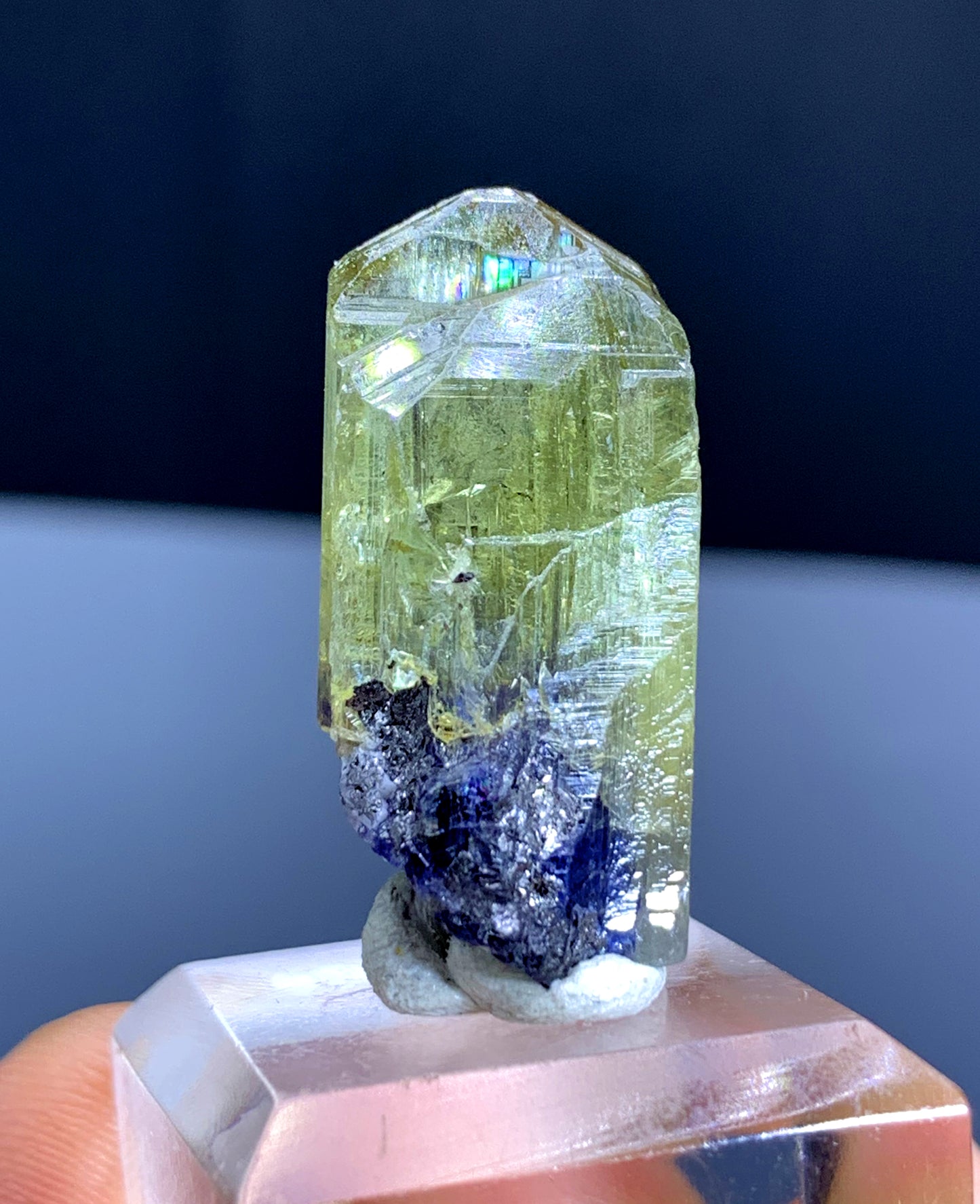 Natural Bicolor Tanzanite Crystal from Tanzania - 43.35 cts