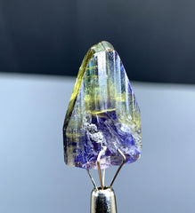 Natural Bicolor Tanzanite Crystal from Tanzania - 23.95 cts