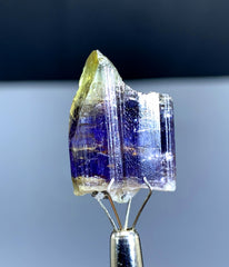 Natural Bicolor Tanzanite Crystal from Tanzania - 28.30 cts