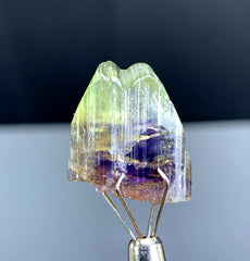 Natural Bicolor Tanzanite Crystal from Tanzania - 25.16 cts