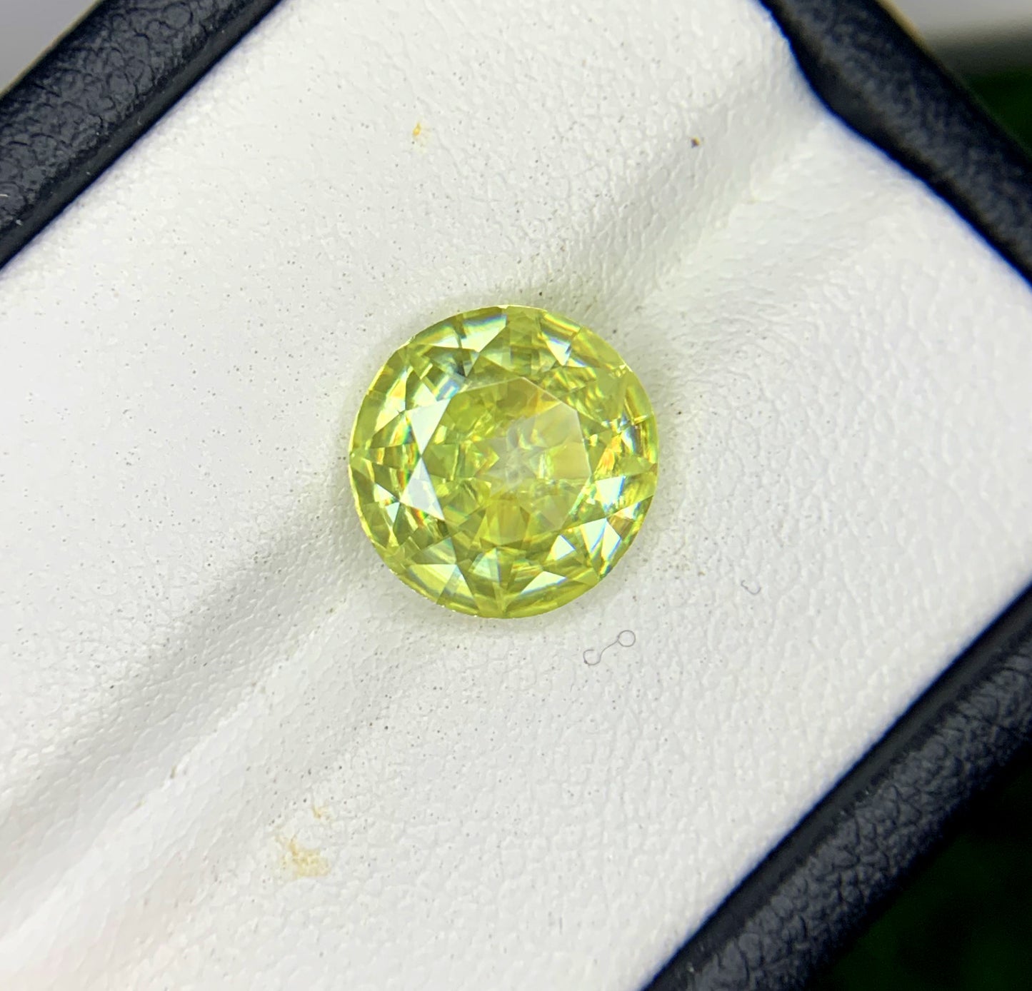 Round Cut Yellow Fire Sphene Gemstone, Great Dispersion Sphene Gemstone, Loose Gemstone - 4.12 CT