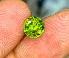 Round Cut Sphene Gemstone, Sphene Faceted cut stone, Fire Sphene, Titanite Sphene Gemstone, Sphene Jewellery, Engagement Ring - 1.05 CT
