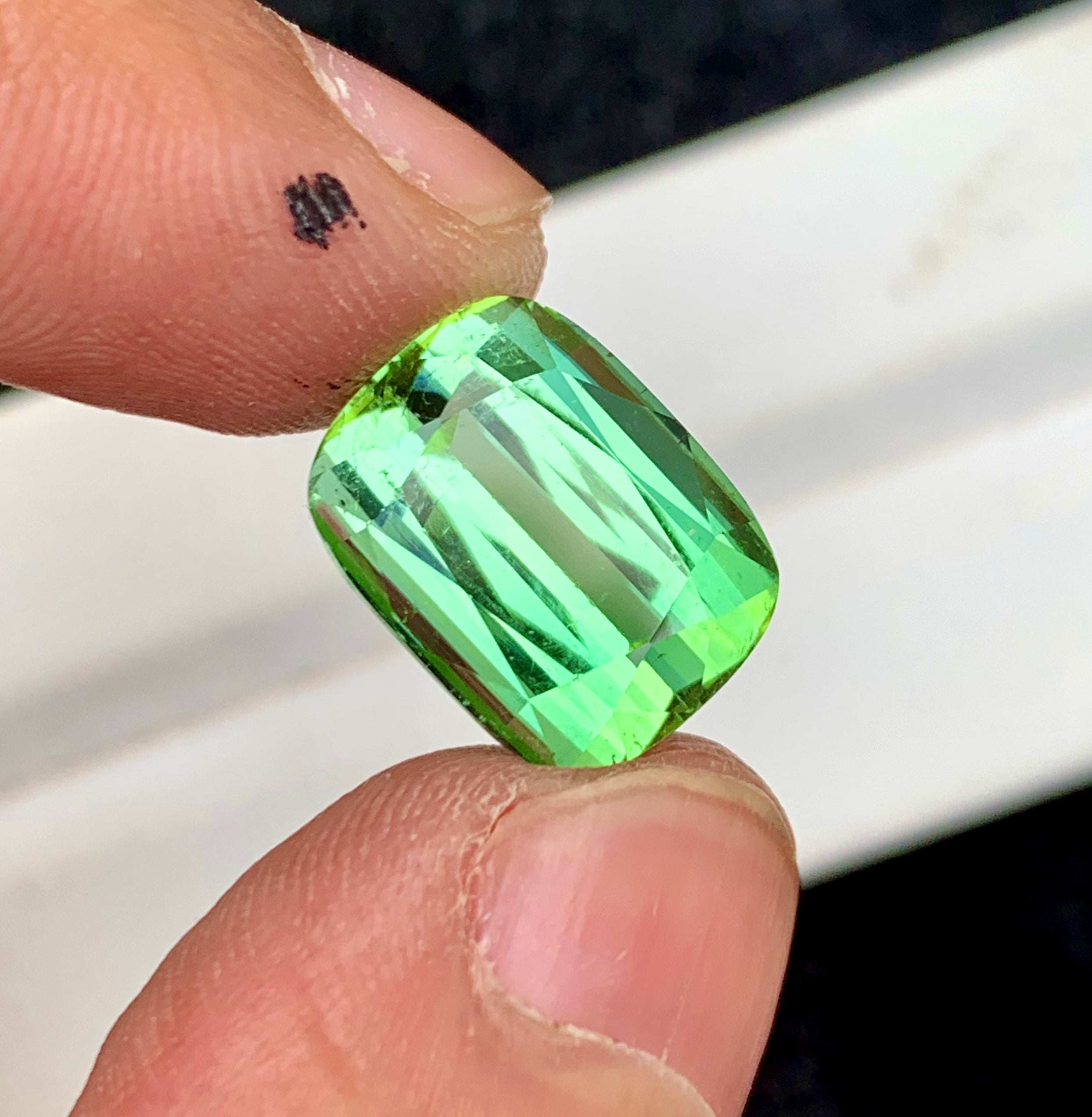 Cusshion Cut Green Tourmaline Gemstone, Loose Gemstone, Faceted Tourmalie, Gemstone Jewelry, Afghan Tourmaline - 10.35 CT