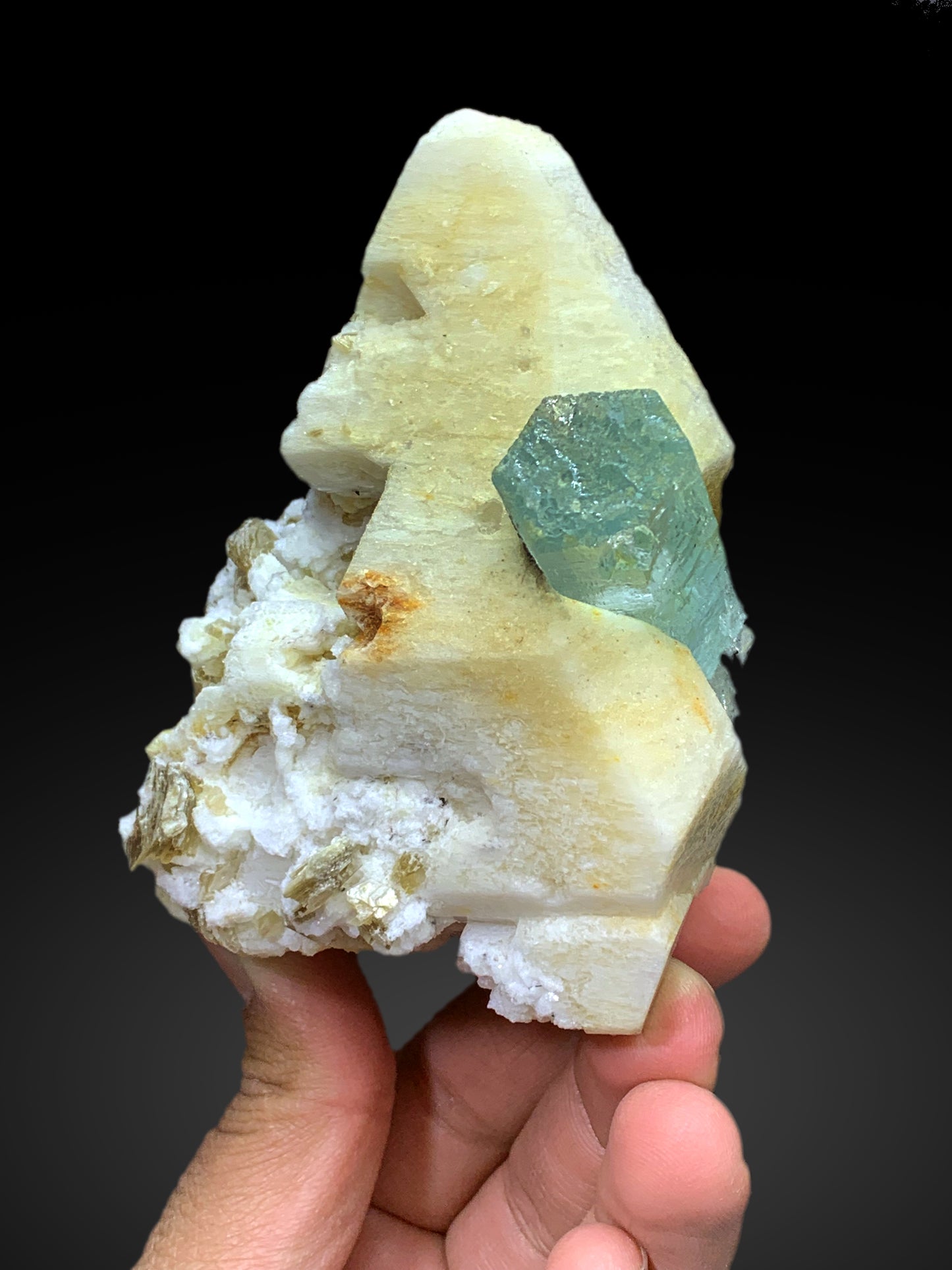 Blue Aquamarine on Microcline Feldspar from Shigar valley Pakistan - 549 grams