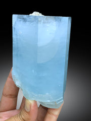 Aquamarine crystal with Muscovite Mica from Pakistan, 865 gram