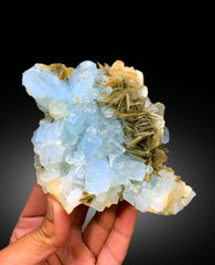 Sky Blue Aquamarine Cluster with Muscovite Mica, Aquamarine Specimen, Raw Mineral, Aquamarine from Chumar Bakhoor Gilgit Pakistan - 474 gram