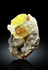 Fluorescent Petroleum Quartz Crystals from Baluchistan Pakistan - 56.45 carat