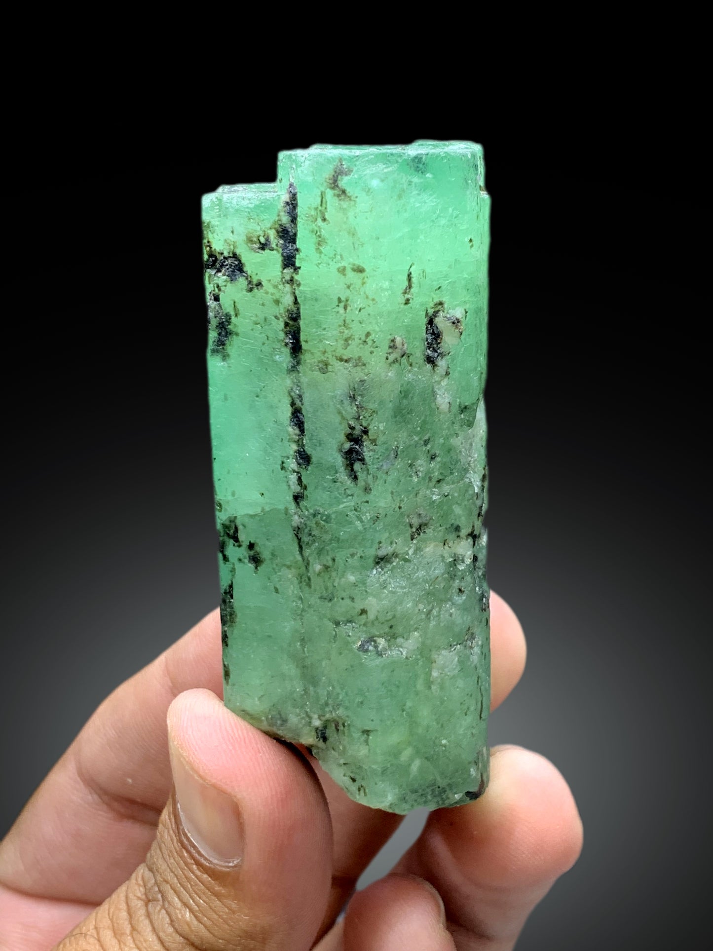 Exceptional Lush Green Emerald Crystal from Chitral Pakistan - 134 gram