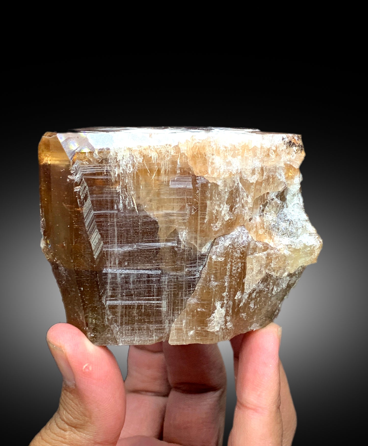 Natural Terminated Sherry Color Topaz Crystal, Topaz Specimen, Raw Mineral, Topaz from Skardu Pakistan - 600 gram
