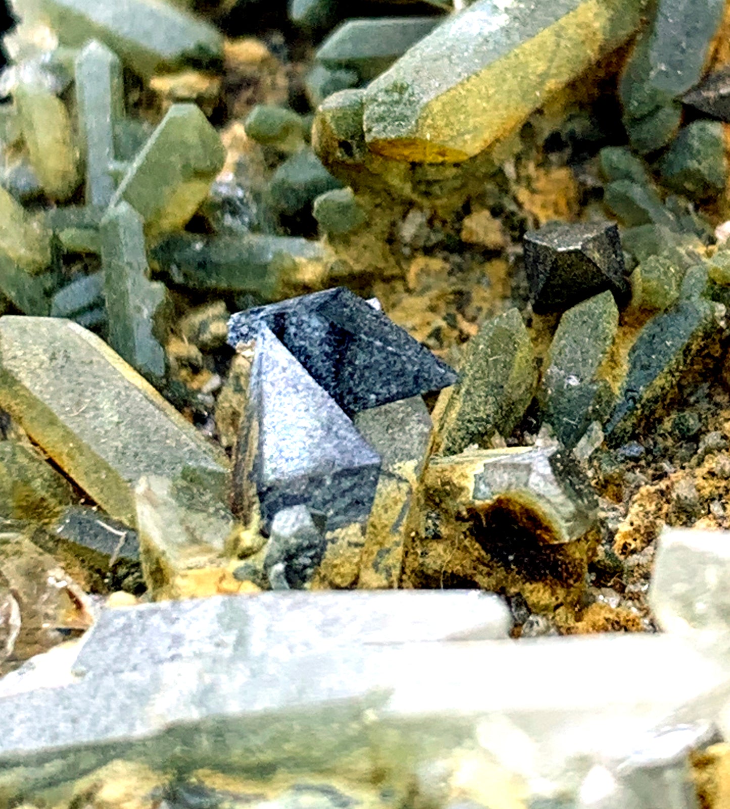 Rare Anatase Crystals on Chlorine Quartz, Quartz Cluster, Raw Mineral, Anatase Specimen from Baluchistan Pakistan - 208 gram