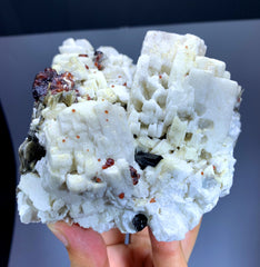 Red Spessartine Garnet with Aquamarines on Feldspar from Pakistan - 998 gram