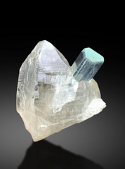 Transparent Blue Aquamarine on Quartz from Pakistan - 39 gram