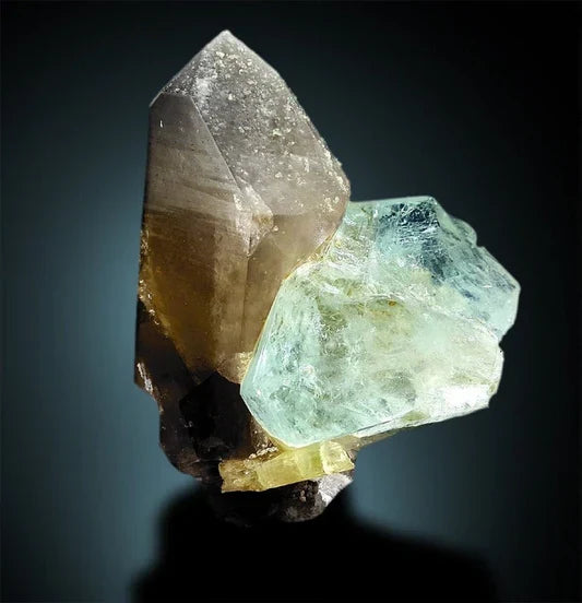 rare enhydro quartz specimen on matrix natural enhydro crystal with fluid inclusion