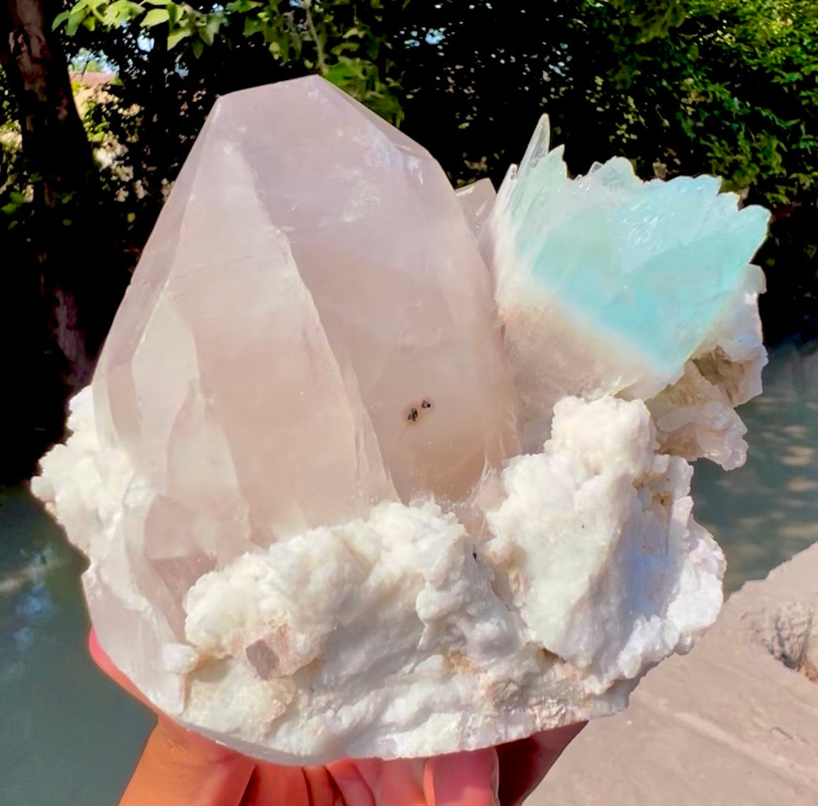 AquaMorganite crystal with Quartz and Albite from Pakistan, 1465 grams