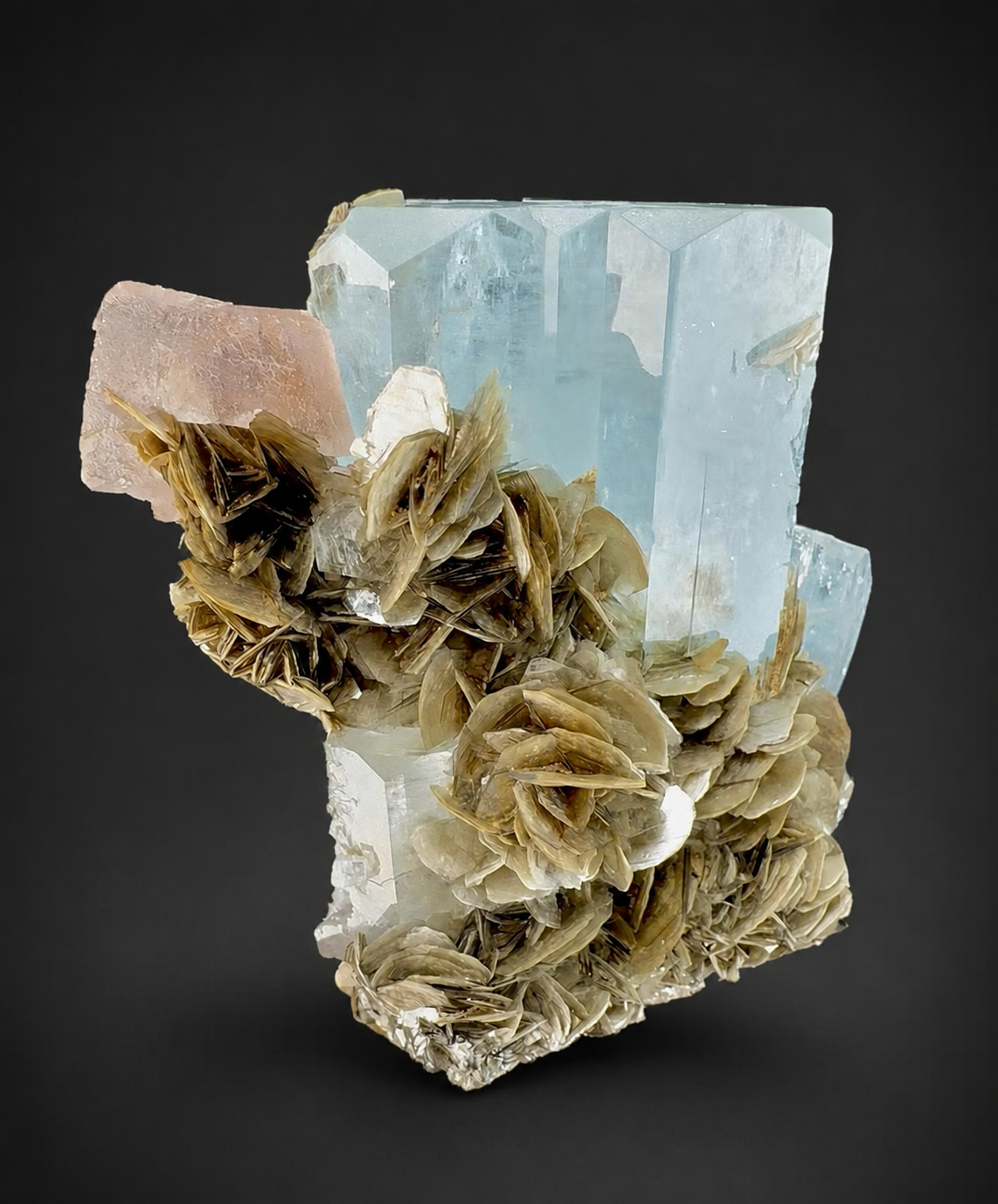 Aquamarine with Pink Fluorite and Mica Specimen from Pakistan, Collector Crystal, 301 gram