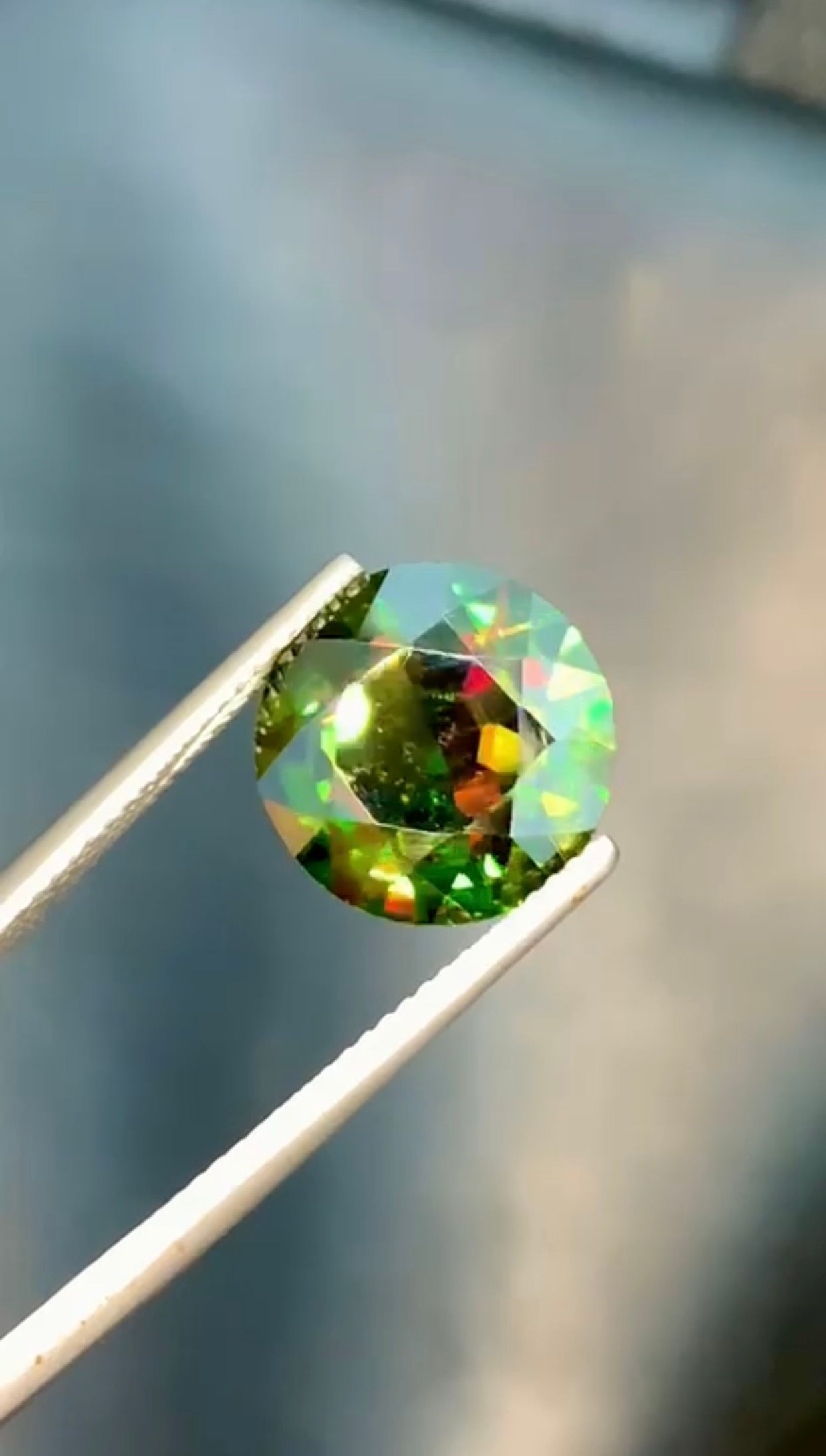 AAA Chrome Sphene Gemstone, Sphene Faceted Cut Stone, Loose Gemstone, Sphene Jewellry, Handmade Jewellry - 6.21 CT