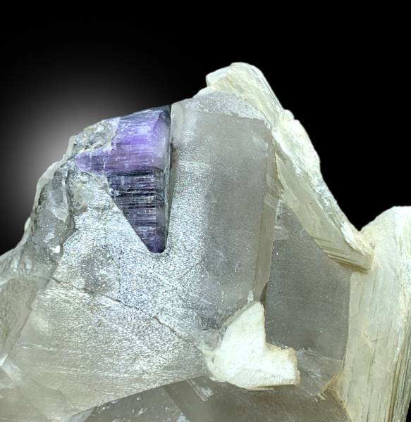 PURPLE APATITE WITH QUARTZ MICA AND FELDSPAR MINERAL SPECIMEN FROM AFGHANISTAN - 1231 GRAM