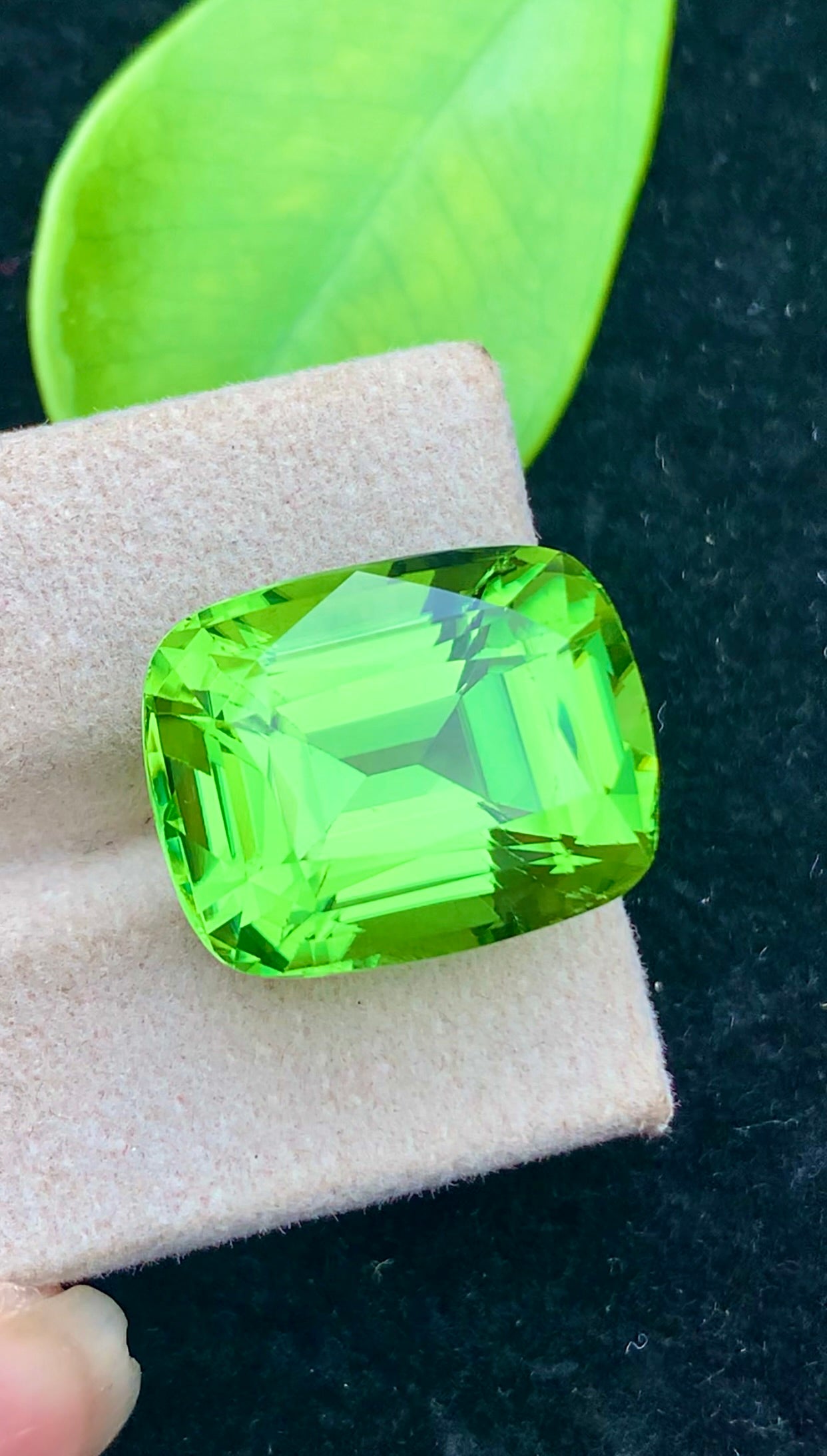 Natural Green Peridot 26.25 Ct Cushion Cut – Pakistan Peridot Gemstone
