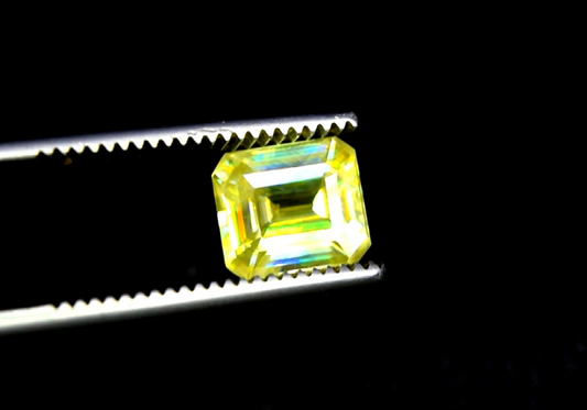Octagon Cut Full Fire Yellow Sphene Gemstone, Great Dispersion Sphene Gemstone, Loose Gemstone - 2.88 CT