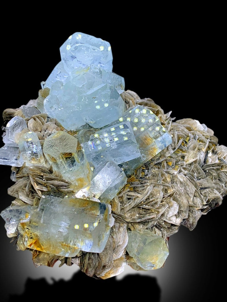 Blue Aquamarine Crystals Cluster With Muscovite Mica Mineral Specimen From Gilgit Baltistan Pakistan - 672 gram