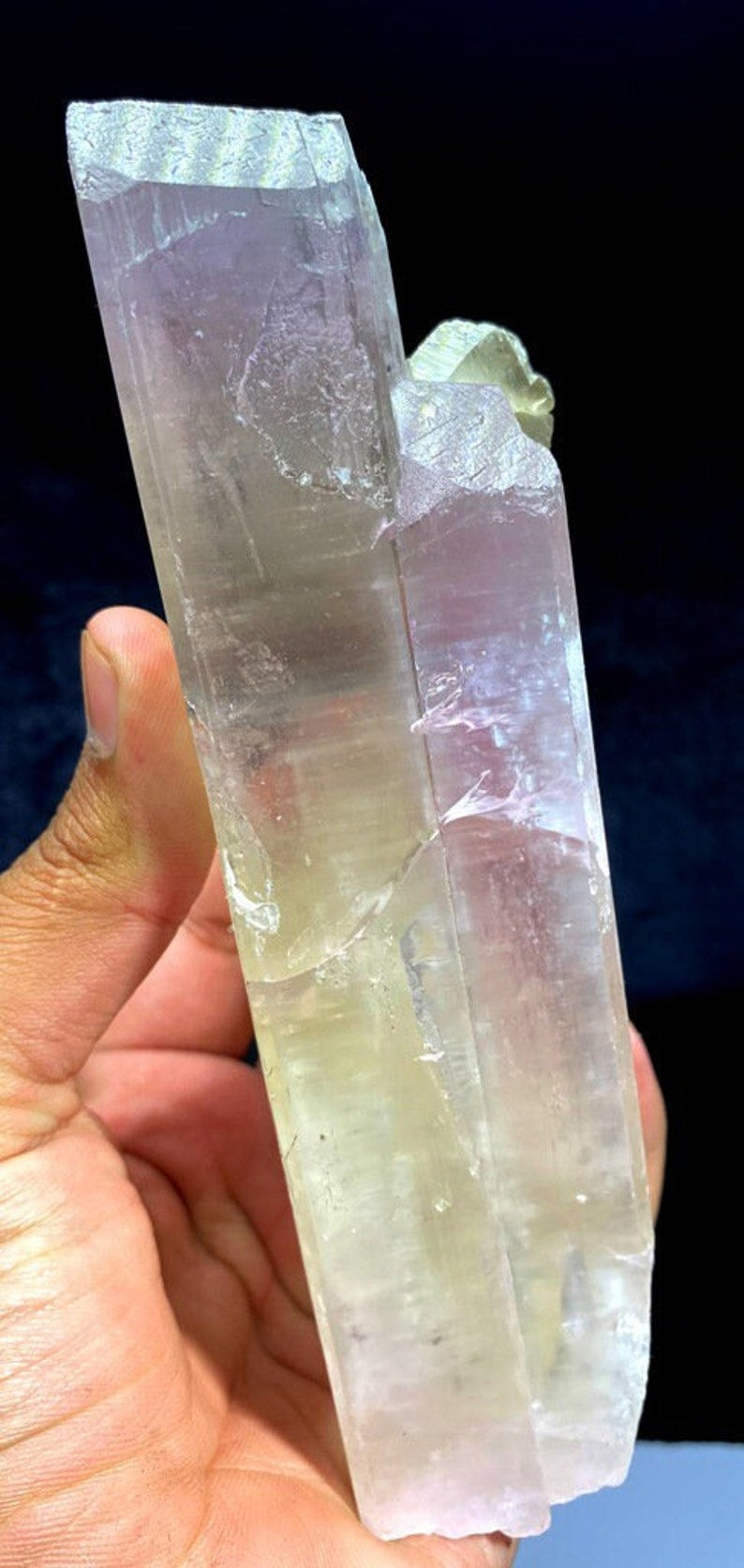 Natural Bicolor Kunzite Crystal with Quartz, Kunzite Specimen, Raw Mineral, Kunzite Stone, Kunzite from Afghanistan - 1035 gram