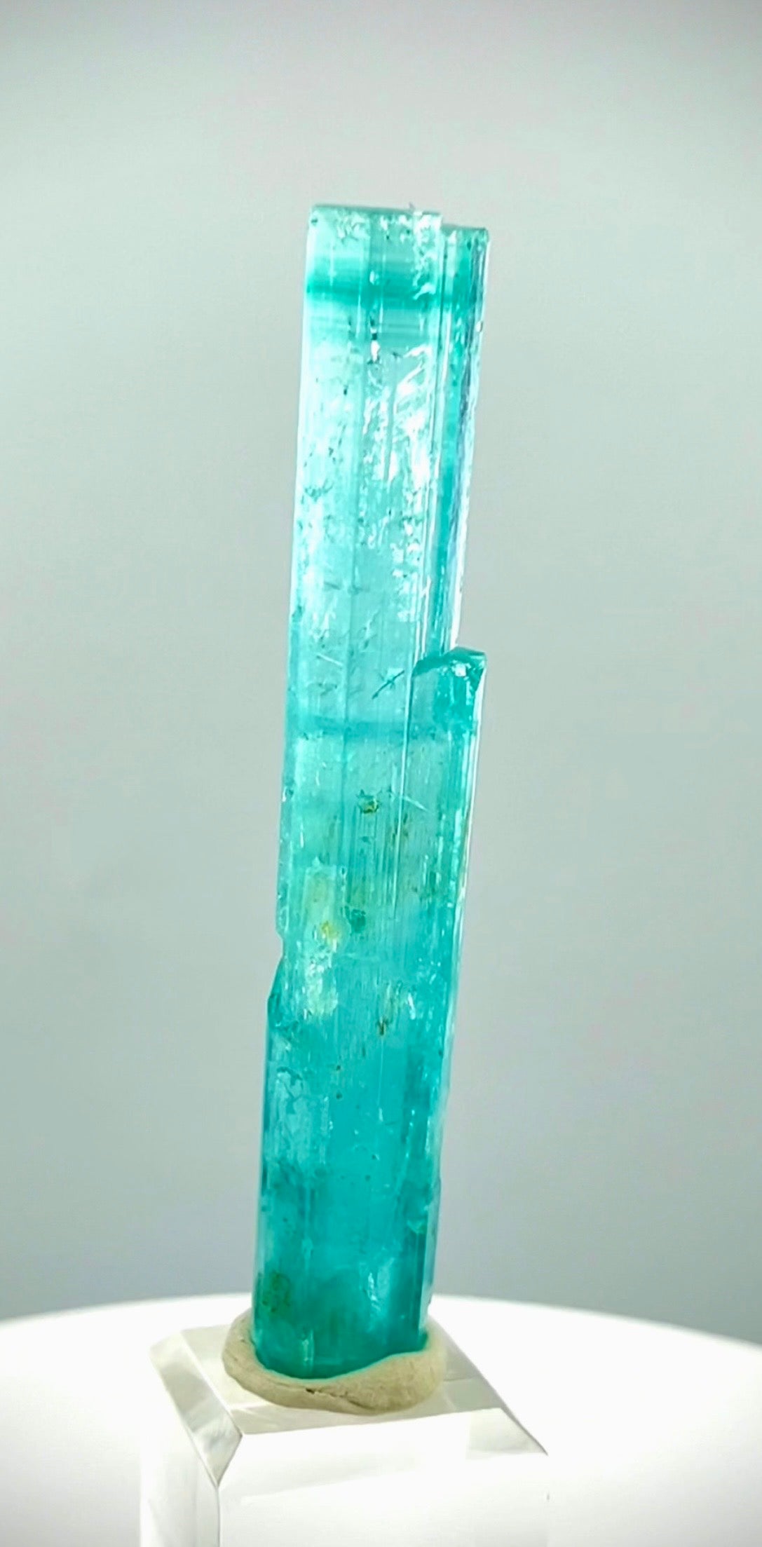 Emerald Crystal from Nigeria, 24 gram