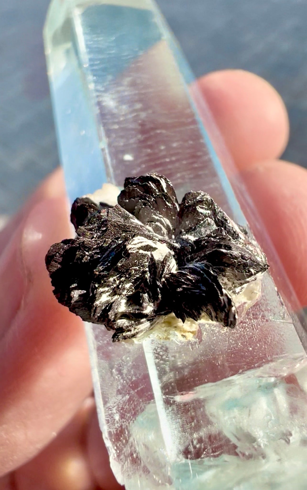 Aquamarine crystal with Hematite Flower from Pakistan, 48 gram