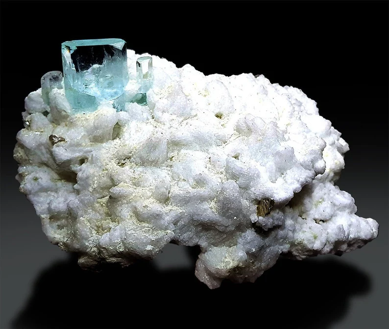 Sky Blue Aquamarine Crystals on Feldspar, Aquamarine Specimen, Aquamarine Cluster, Aesthetic Aquamarine from Afghanistan, 277 gram