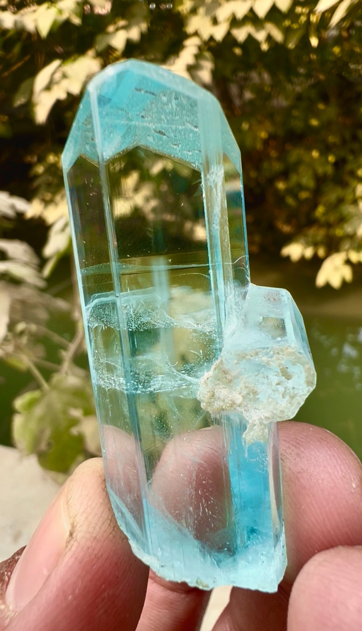Aquamarine crystal from Pakistan , 32 gram