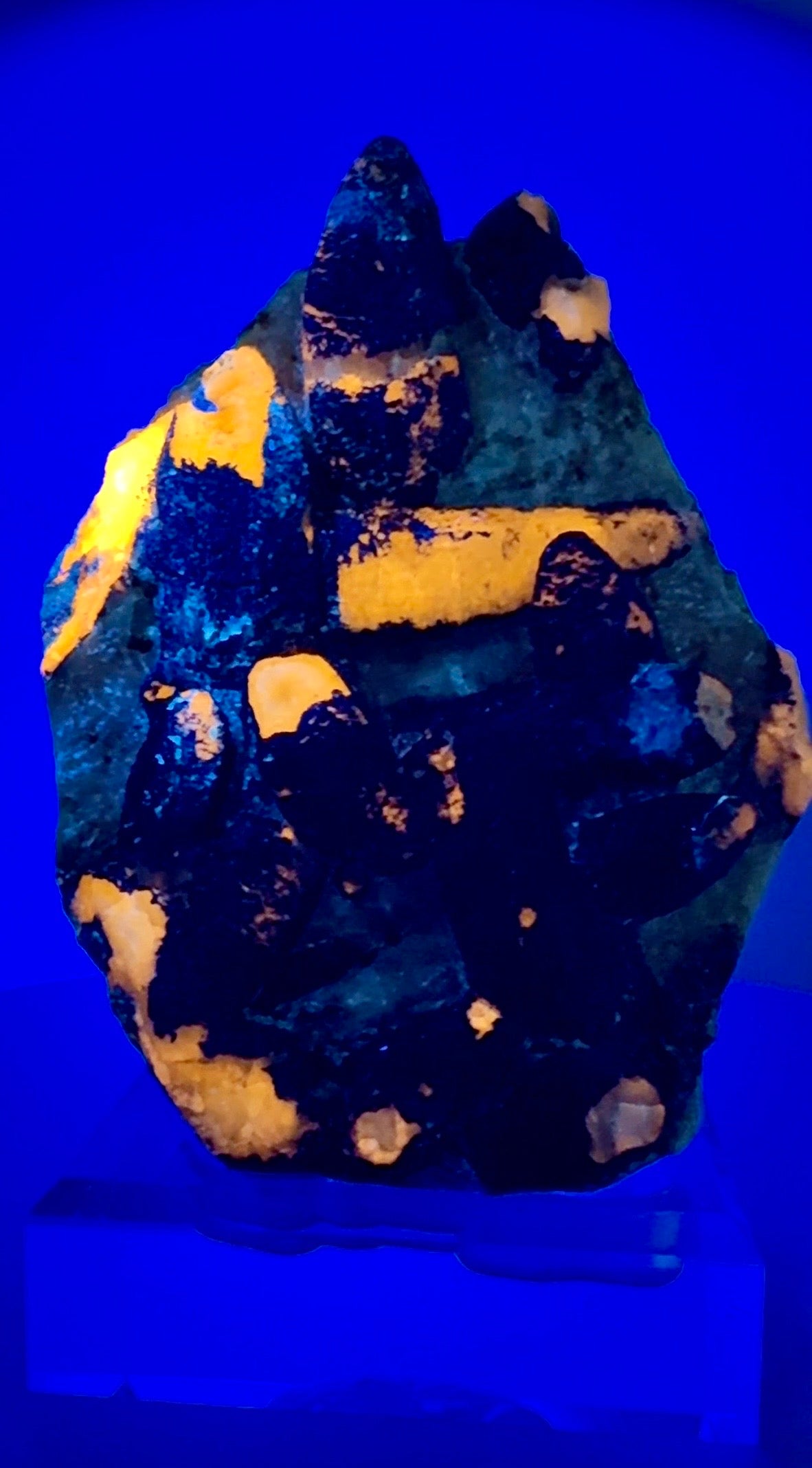 Afghanite Specimen from Afghanistan, 879 gram