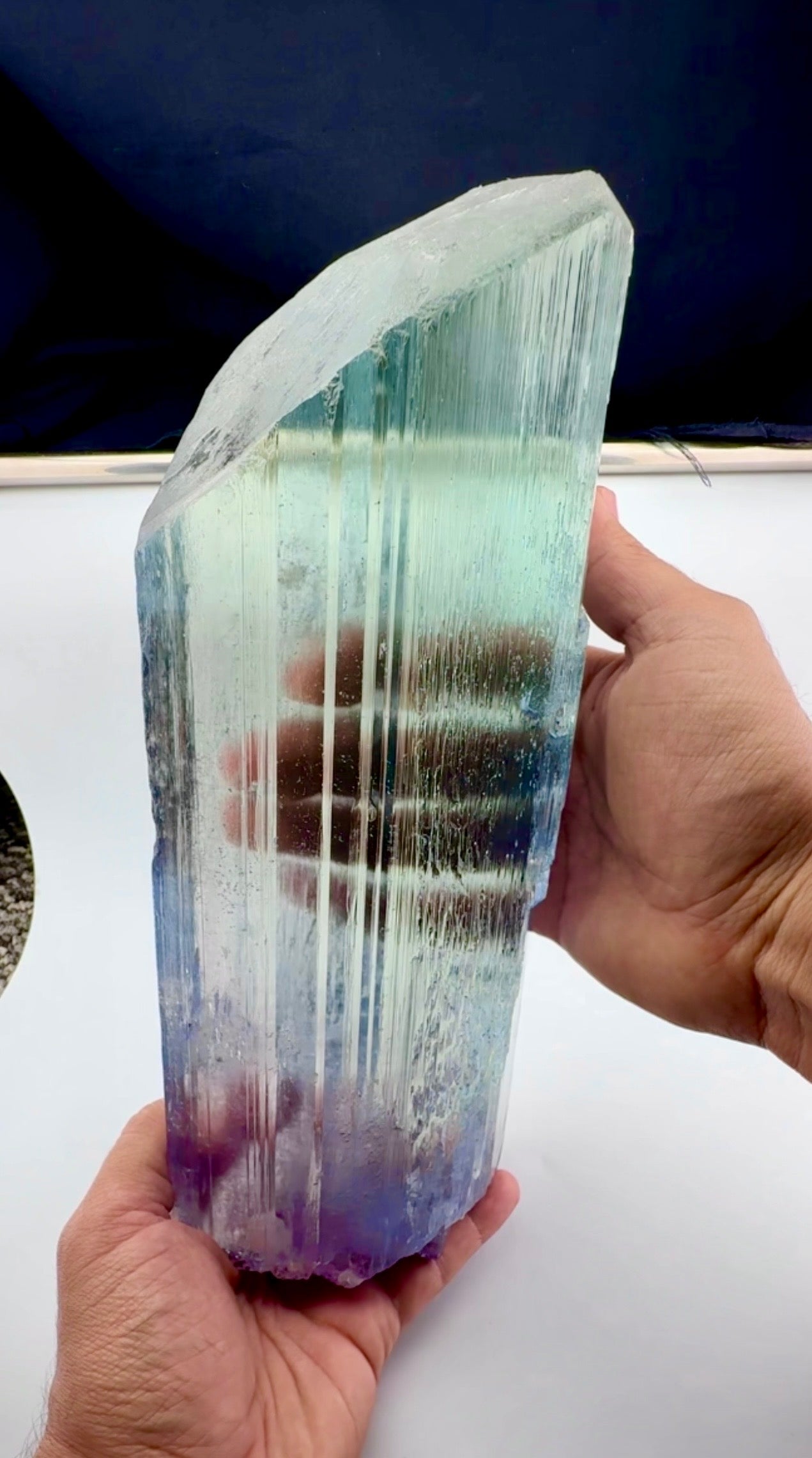 Spodumene Kunzite Crystal for Faceting - 4020 gram