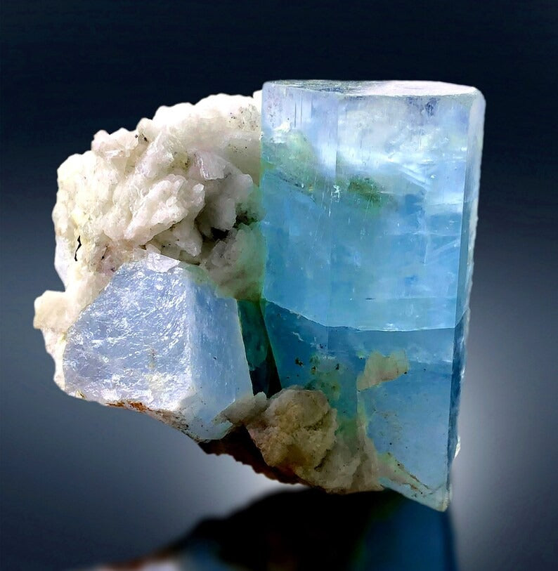 Sky Blue Aquamarine, Natural Aquamarine, Aquamarine Crystal, Aquamarine Specimen, Aquamarine Stone, Aquamarine Minerals, 150 gram